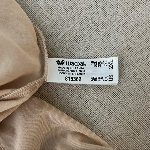 Wacoal Scoop Neck Tank Top-Nude-Women’s 2XL-Layering-Classic-Simple-Casual-NEW - Picture 3 of 6